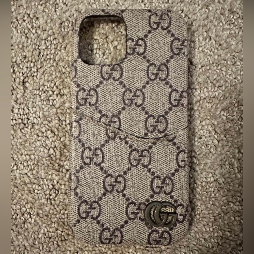 Gucci Case